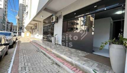 LOCAÇÃO - Sala Comercial 80m² - MOBILIADA -  MEIA PRAIA