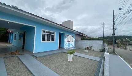 Casa com 3 dormitórios à venda, 121 m² por R$ 860.000 - Pagani - Palhoça/SC