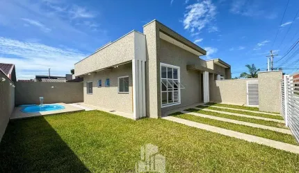 Casa não geminada com 3 quartos e piscina
