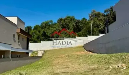 Terreno de 600 metros a Venda  Condomínio Marajoara em Jundiaí