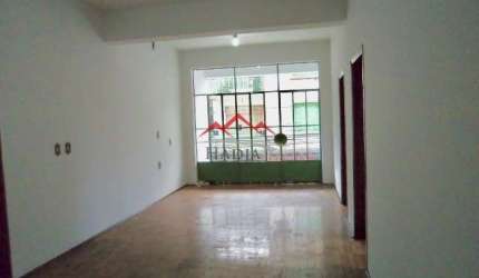 Apartamento com quintal a venda no centro de Jundiaí-SP