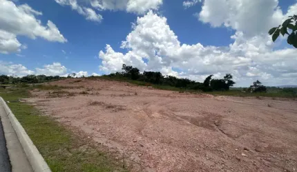 Lotes a venda loteamento fechado Portal dos Lagos em Jundiaí