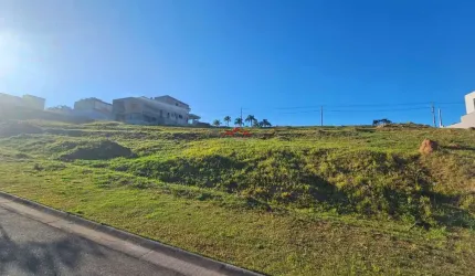 Terreno a venda em Jundiaí no condomínio fechado Bosque Do Horto.