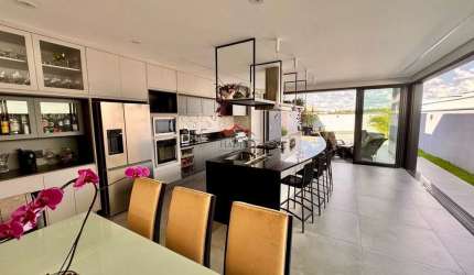 Casa a venda condomínio reserva marajoara em Jundiaí.