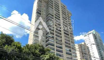 Luxuoso Apartamento de 240m² com 4 Suítes e Área de Lazer Completa à Venda em Chácara Klabin