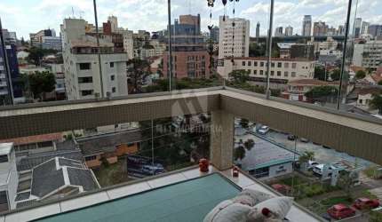 Cobertura Alto Padrão no  Alto da XV, 2 Suítes e 2 Demi-suítes e 4 Vagas de garagem