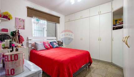 Casa Térrea com 150 metros com 3 quartos e 3 vagas na Vila Ré, Telhado Retrátil e Espaço para Churrasqueira