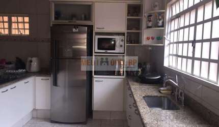 Casa com 4 dormitórios à venda, 286 m² por R$ 725.000,00 - Residencial e Comercial Palmares - Ribeirão Preto/SP