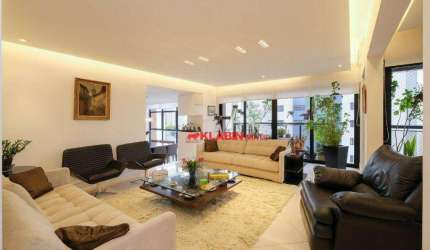 **Magnífico Apartamento de 226m² de Área Privativa - 4 Dormitórios sendo 3 Suítes - 3 Vagas de Garagem + Depósito - Lazer Completo - Nobre Perdizes **