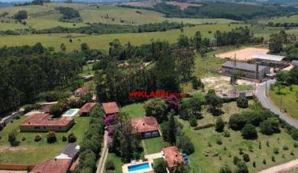 Chácara com 8 dormitórios à venda, 20000 m² por R$ 4.500.000 - Perímetro Urbano - Sarapuí/SP