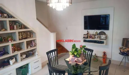 Sobrado com 183m² de Área Construída - 3 Dormitórios sendo 1 Suíte com 2 Vagas de Garagem - Ótima Localização!!!