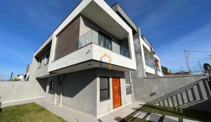 LINDO SOBRADO NOVO 3 QUARTOS NO CAPÃO DA IMBUIA 132 m²
