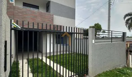 Sobrado de 131m² no bairro Cachoeira
