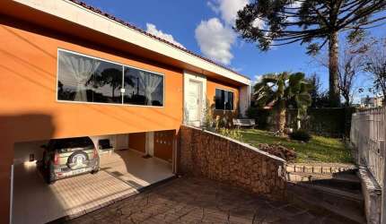 Casa com 346m² no bairro Tarumã
