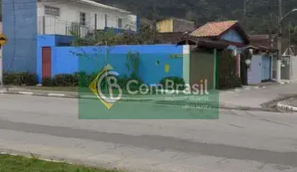 Casa para Venda em Caraguatatuba - 3 dormitórios
