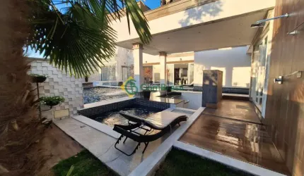 Vende ou Aluga Mansão Resort 3 andares com elevador - Condomínio - Mogi das Cruzes /SP