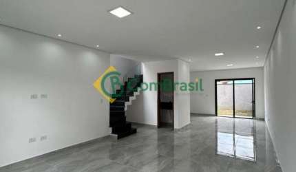 Vende Sobrado Novo  3 quartos/suíte  Jardim Unvierso Mogi das Cruzes SP