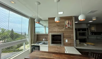 Apartamento com vista mar permanente em Penha a venda com 2 suítes