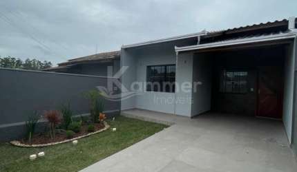 Casa com 2 dormitórios sendo uma suíte a venda em Barra Velha