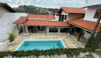 Casa com 3 quartos à venda na Rua Edmundo da Luz Pinto, 226, Escola Agrícola, Blumenau por R$ 800.000