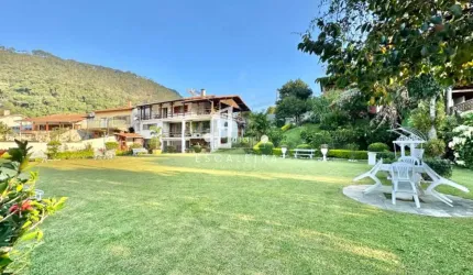 Espetacular Casa à Venda em Teresópolis-RJ, no Jardim Cascata, com 5 Quartos, 2 Suítes e 380,26m² de Área