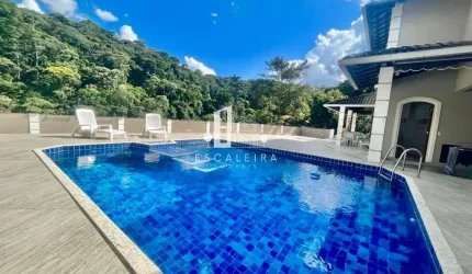 CASA À VENDA NA CIDADE DE TERESÓPOLIS RJ