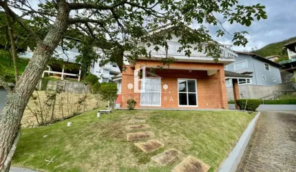CASA DUPLEX À VENDA NA CIDADE DE TERESÓPOLIS RJ