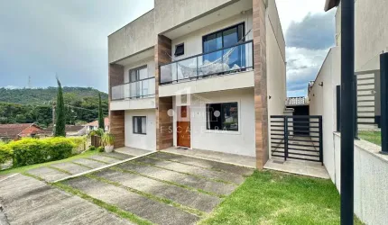 Casa em Condomínio de à Venda em Teresópolis-RJ, Bairro Iucas: 2 Quartos, 2 Suítes, 3 Banheiros, 117,30 m², 1 Vaga.