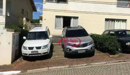 VITORIA RÉGIA II x SOBRADO EM CONDOMÍNIO EM COTIA