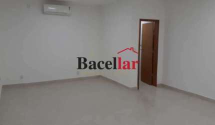 Casa comercial com 1 sala à venda na Rua Dias da Cruz, Méier, Rio de Janeiro, 27 m2 por R$ 155.000