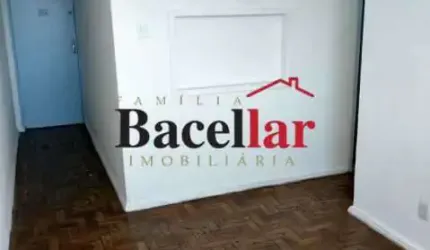 Apartamento com 2 quartos à venda na Rua Teles, Campinho, Rio de Janeiro, 56 m2 por R$ 130.000