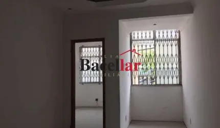 Apartamento com 2 quartos à venda na Avenida Dom Hélder Câmara, Pilares, Rio de Janeiro, 75 m2 por R$ 275.000