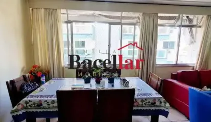 Apartamento com 3 quartos à venda na Rua Arquias Cordeiro, Méier, Rio de Janeiro, 135 m2 por R$ 320.000