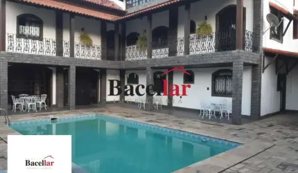 Casa em condomínio fechado com 6 quartos à venda na Rua Regina Laet, Tanque, Rio de Janeiro, 346 m2 por R$ 850.000