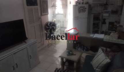 Casa com 1 quarto à venda na Rua Miranda Vale, Del Castilho, Rio de Janeiro, 40 m2 por R$ 190.000