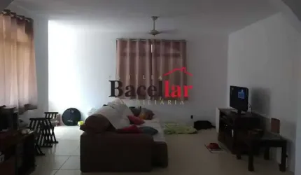 Casa com 5 quartos à venda na Rua Cristóvão Penha, Piedade, Rio de Janeiro, 270 m2 por R$ 380.000