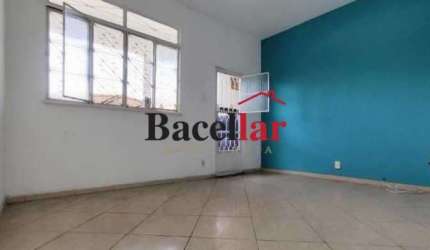 Apartamento com 3 quartos à venda na Avenida Presidente Tancredo Neves, Vila Itamarati, Duque de Caxias, 96 m2 por R$ 230.000