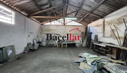 Barracão / Galpão / Depósito para alugar na Rua Lino Teixeira, Jacaré, Rio de Janeiro, 280 m2 por R$ 2.800