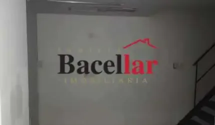 Ponto comercial para alugar na Rua Hermengarda, Méier, Rio de Janeiro, 46 m2 por R$ 900