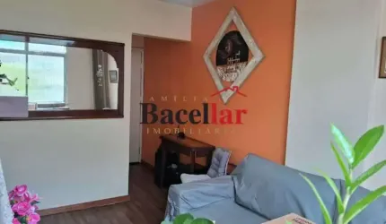 Apartamento com 3 quartos à venda na Rua Teles, Campinho, Rio de Janeiro, 73 m2 por R$ 240.000