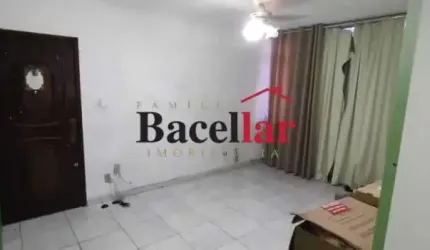 Apartamento com 3 quartos à venda na Rua Cachambi, Cachambi, Rio de Janeiro, 74 m2 por R$ 250.000