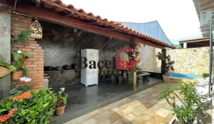 Casa em condomínio fechado com 4 quartos à venda na Rua Heriberto Paiva, Taquara, Rio de Janeiro, 173 m2 por R$ 950.000