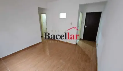 Apartamento com 2 quartos à venda na Rua Ajuratuba, Méier, Rio de Janeiro, 50 m2 por R$ 180.000