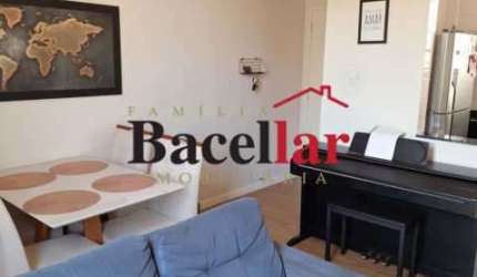 Apartamento com 3 quartos à venda na Rua Adriano, Todos os Santos, Rio de Janeiro, 70 m2 por R$ 270.000