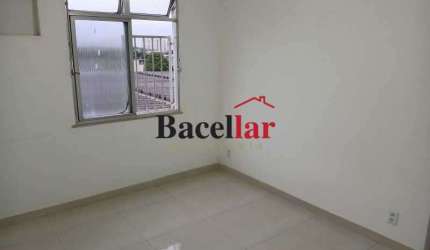 Apartamento com 2 quartos à venda na Rua José dos Reis, Inhaúma, Rio de Janeiro, 48 m2 por R$ 135.000