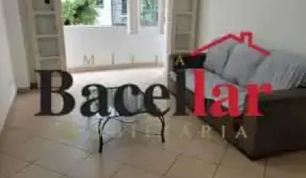 Apartamento com 3 quartos à venda na Rua Afonso Pena, Tijuca, Rio de Janeiro, 110 m2 por R$ 672.000