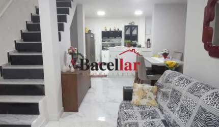 Casa em condomínio fechado com 2 quartos à venda na Estrada Henrique de Melo, Oswaldo Cruz, Rio de Janeiro, 100 m2 por R$ 270.000