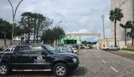 Apartamento com 2 dormitórios à venda, 45 m² por R$ 185.478 - Pompéia - Piracicaba/SP