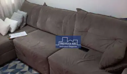 Sobrado à venda no Jd Calux/SBC - 3 dorms, 1 suíte, quintal com churrasqueira e 1 vaga; 155m²