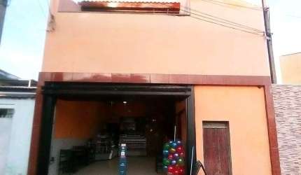 Oportunidade Única: Sobrado Comercial Amplo no Jardim Tropical - Sorocaba